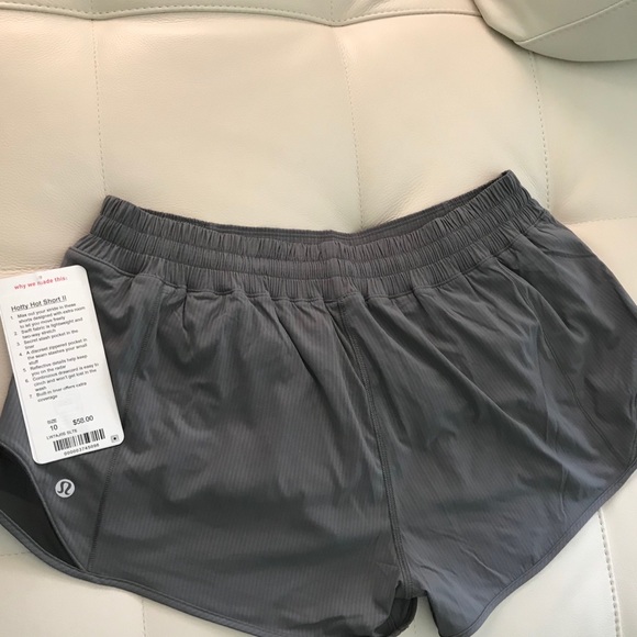 NWT SLATE LULULEMON HOTTY HOT SHORT II GREY - - 10 - Picture 2 of 6